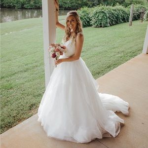 Wedding/Pageant/Formal Wear Dress.